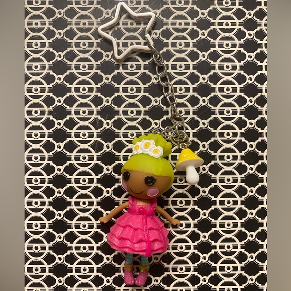 Custom mini Lalaloopsy keychain🐛🌼 - Picture 1 of 6